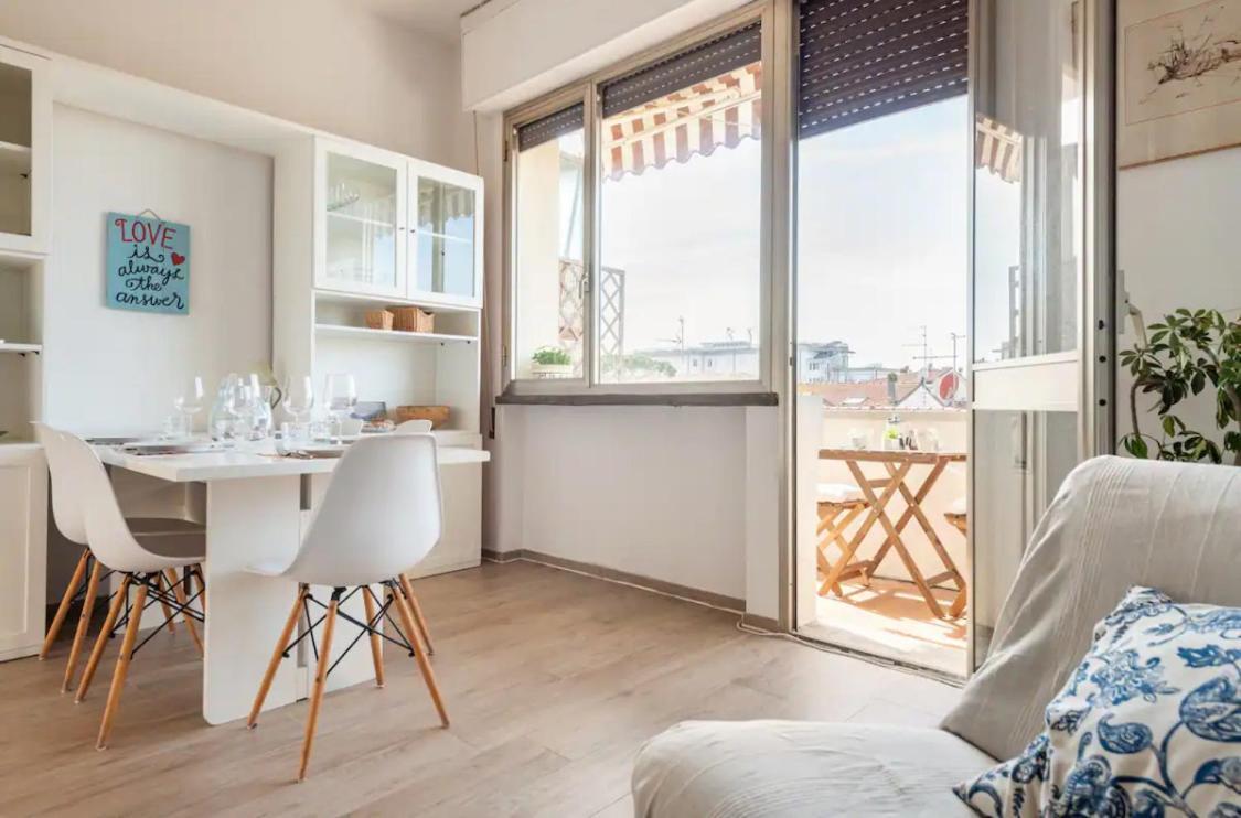 Seaside Apt Private Parking And Near The Beach 维亚雷焦 外观 照片
